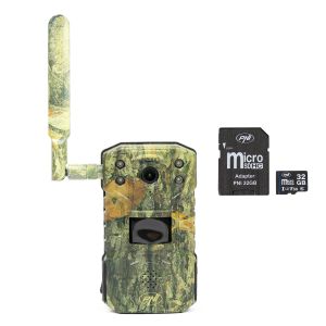 PNI hunting camera and memory card