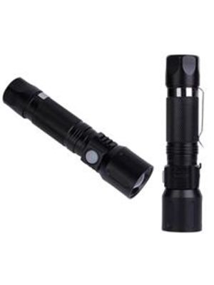 PNI Adventure F11 flashlight