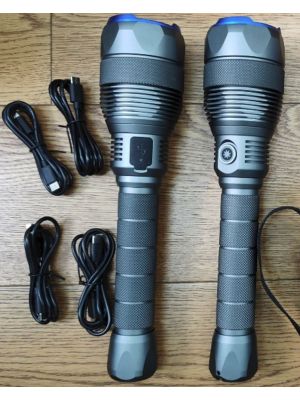 PNI Adventure F120 flashlight